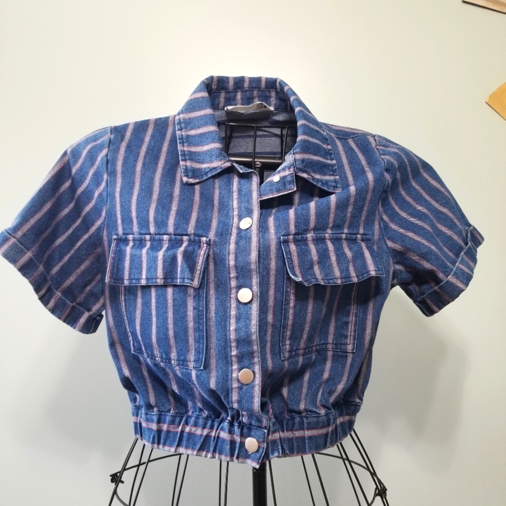 Denim short sleeved button down cropped shirt